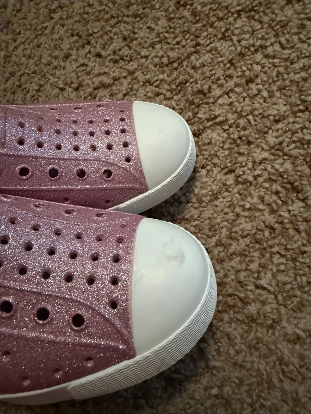 Native Kids Slip-On Water Shoes in Sparkle Pink